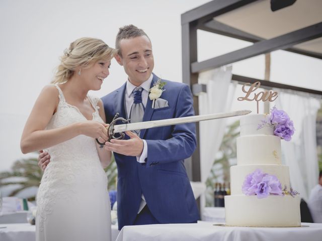 La boda de Luis y Virginia en Puerto De La Cruz, Santa Cruz de Tenerife 30