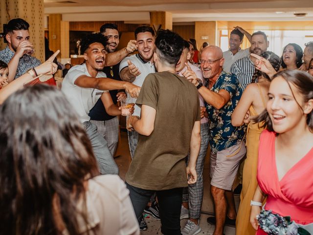 La boda de Jonatan y Lorena en Puerto De La Torre, Málaga 77