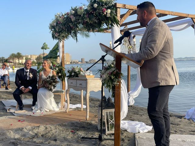 La boda de Emmanuel y Mari Carmen en San Javier, Murcia 4