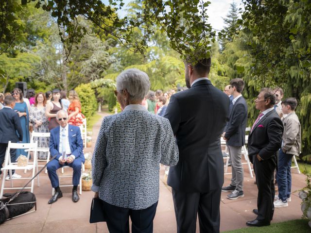 La boda de Carlos y Lucía en Caviedes, Cantabria 22