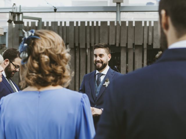 La boda de Clara y Nacho en Madrid, Madrid 11