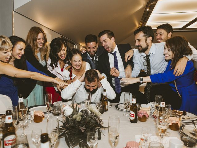 La boda de Clara y Nacho en Madrid, Madrid 36