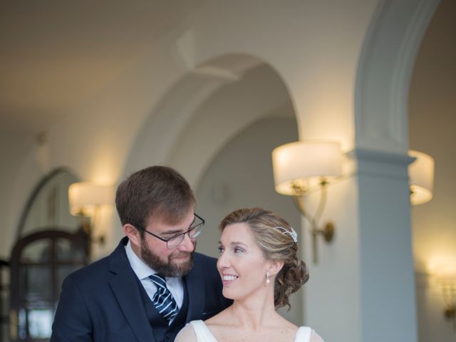 La boda de Guillermo y Elisa en San Lorenzo De El Escorial, Madrid 23