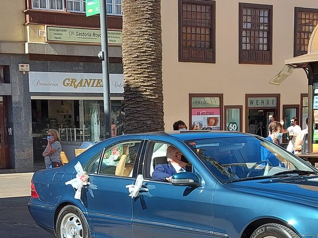 La boda de Jose Luis Vera Cruz y Yéssika De León Rizo en San Cristóbal de La Laguna, Santa Cruz de Tenerife 14