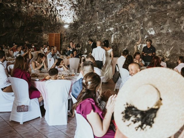 La boda de Miriam y Tana en El Cercado, Santa Cruz de Tenerife 153