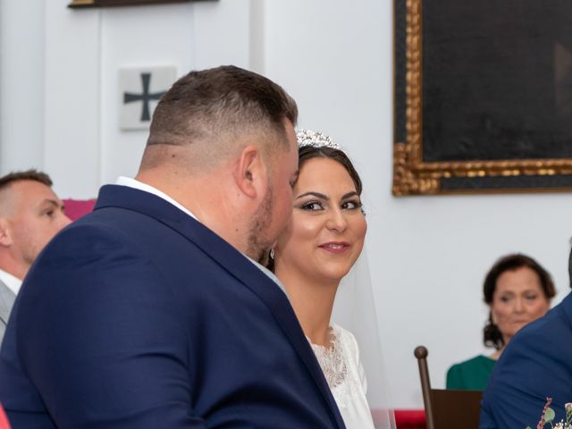 La boda de María y Juan en Cañada Rosal, Sevilla 41