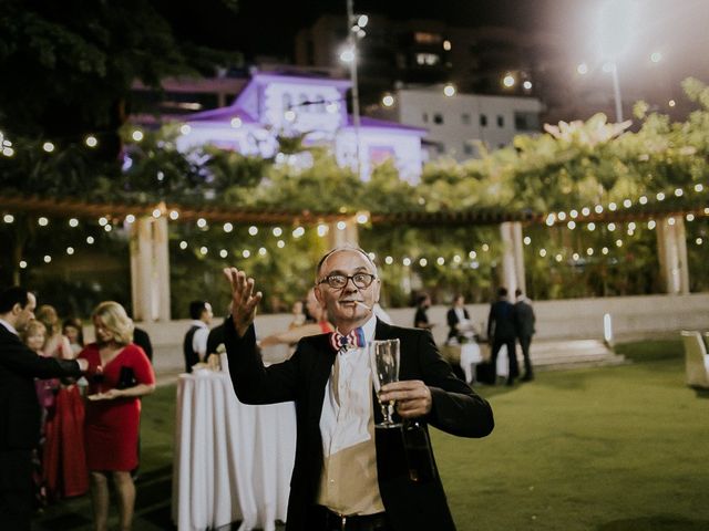 La boda de Javi y Carol en Santa Cruz De Tenerife, Santa Cruz de Tenerife 6