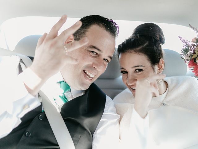 La boda de Fernando y Mara en Alcala De Guadaira, Sevilla 34