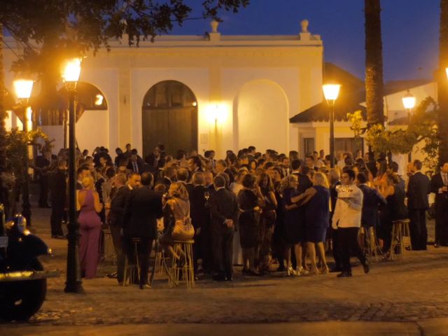 La boda de Manuel y Carolina en Jerez De La Frontera, Cádiz 19