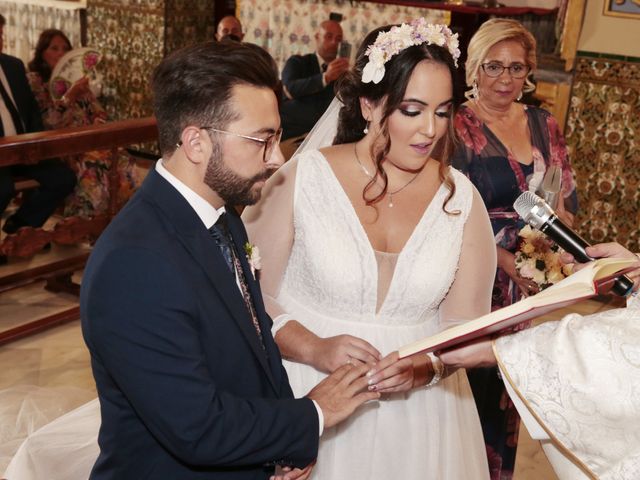 La boda de Lidia y Jose Antonio en Sevilla, Sevilla 15