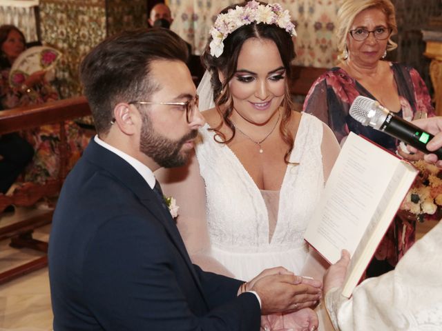 La boda de Lidia y Jose Antonio en Sevilla, Sevilla 16