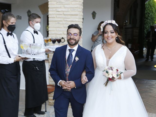 La boda de Lidia y Jose Antonio en Sevilla, Sevilla 26