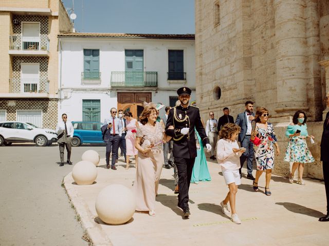 La boda de Raquel y Nacho en Chiva, Valencia 40