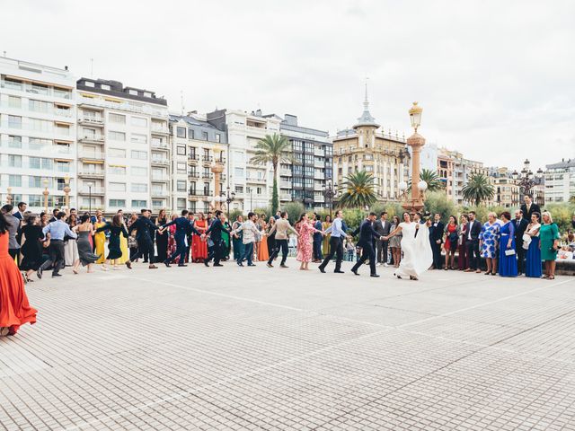 La boda de Mikel y Ane en Donostia-San Sebastián, Guipúzcoa 21