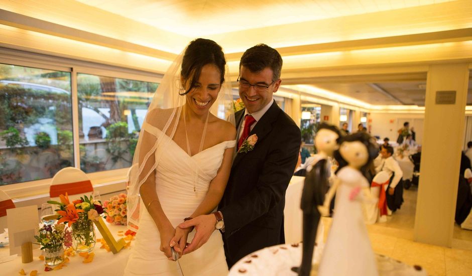 La boda de Albert y Lourdes en Lloret De Mar, Girona