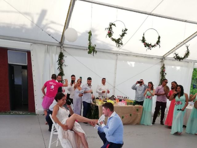 La boda de Alejandro y Lina en A Coruña, A Coruña 16