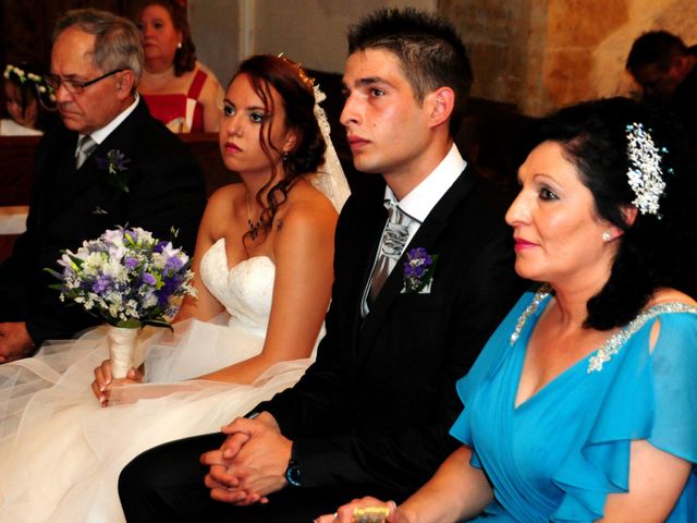La boda de Cristian y Azucena en Carbajosa De La Sagrada, Salamanca 15
