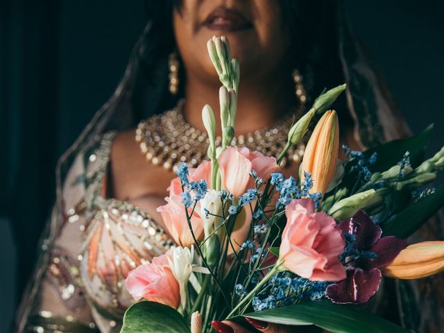 La boda de Alejandro y Shahina en Puerto Serrano, Cádiz 35