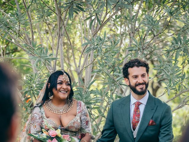 La boda de Alejandro y Shahina en Puerto Serrano, Cádiz 44