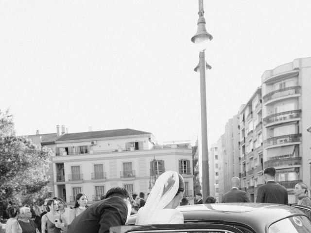 La boda de Daniel  y María  en Málaga, Málaga 33