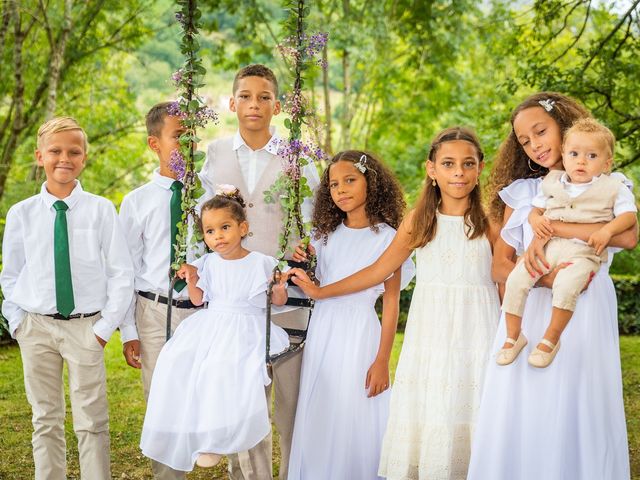 La boda de Salus y Emma en Infiesto, Asturias 8