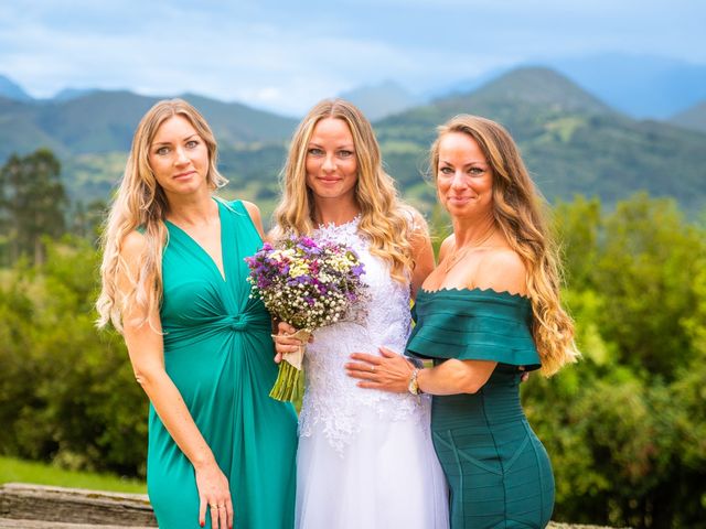 La boda de Salus y Emma en Infiesto, Asturias 20