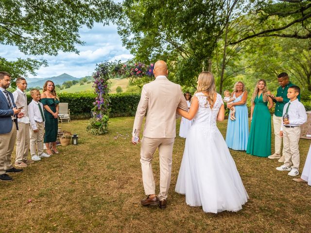 La boda de Salus y Emma en Infiesto, Asturias 32