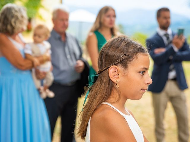 La boda de Salus y Emma en Infiesto, Asturias 57