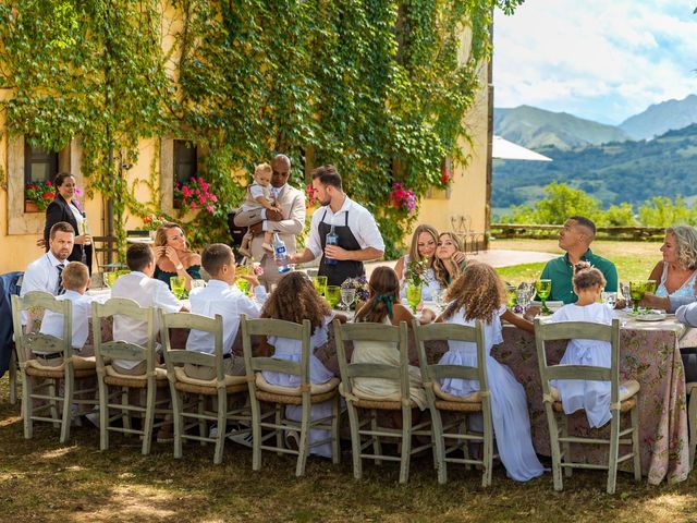 La boda de Salus y Emma en Infiesto, Asturias 184