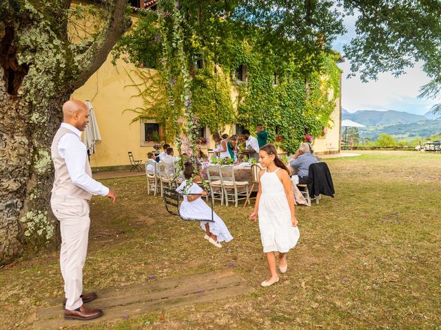 La boda de Salus y Emma en Infiesto, Asturias 262