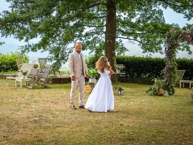 La boda de Salus y Emma en Infiesto, Asturias 330