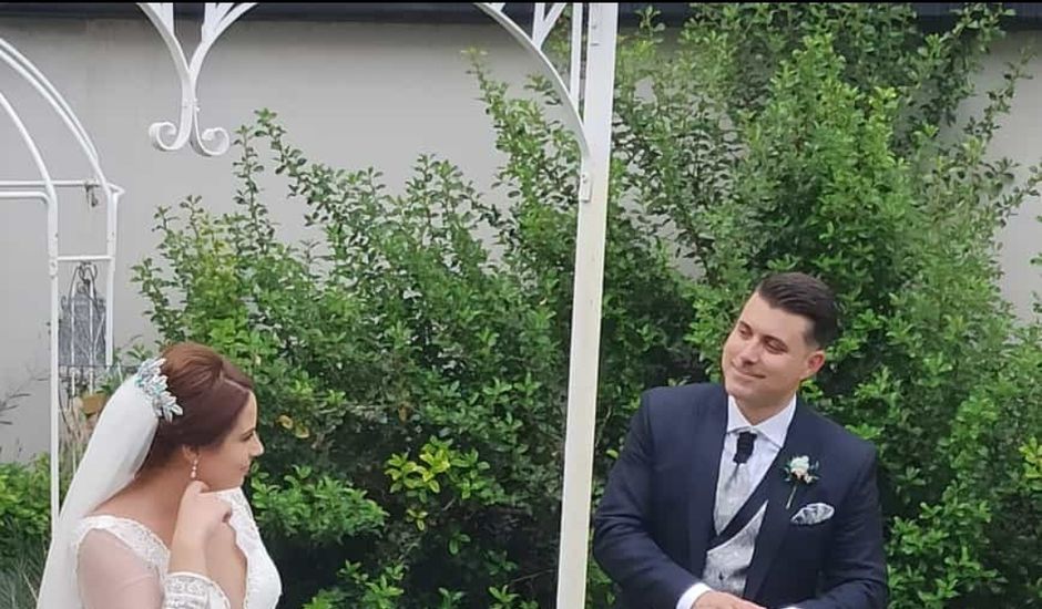 La boda de Jose Antonio y Sandra en Almendralejo, Badajoz