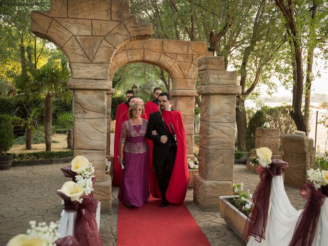 La boda de Javier y Sandra en Talamanca Del Jarama, Madrid 7