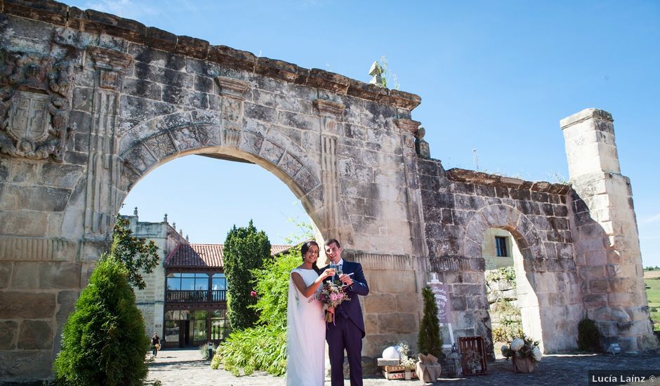 La boda de Javier y Beatriz en Mijares, Cantabria