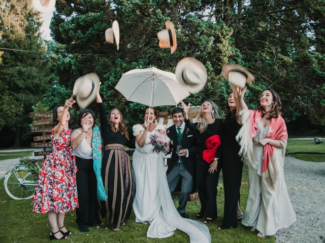 La boda de Luís y Laura en Santiago De Compostela, A Coruña 19