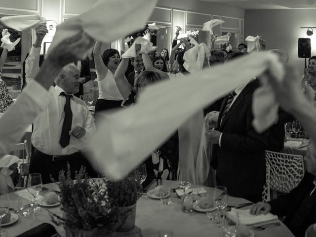 La boda de Luís y Laura en Santiago De Compostela, A Coruña 26