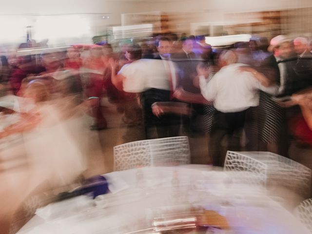 La boda de Luís y Laura en Santiago De Compostela, A Coruña 29