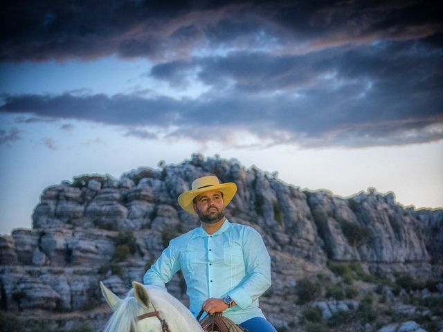 La boda de Jose Antonio y Sindia en Valle De Abdalajis, Málaga 12