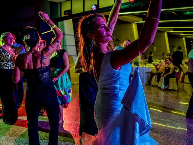 La boda de David y Sandra en Benidorm, Alicante 31