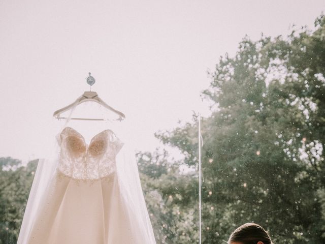 La boda de Amanda y Ionut en Sant Fost De Campsentelles, Barcelona 4