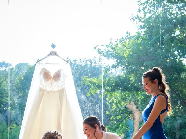 La boda de Amanda y Ionut en Sant Fost De Campsentelles, Barcelona 6