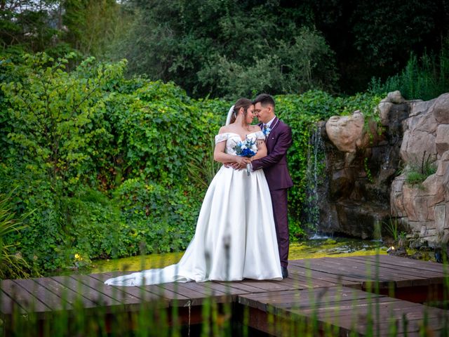 La boda de Amanda y Ionut en Sant Fost De Campsentelles, Barcelona 29