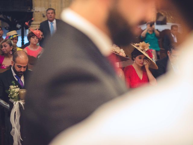 La boda de Javi y Lucrecia en Jerez De La Frontera, Cádiz 24