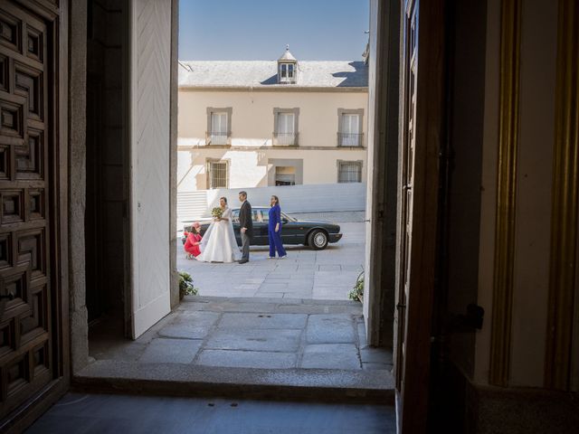 La boda de Jose Ángel y Teresa en Segovia 7