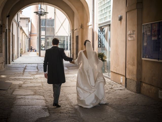 La boda de Jose Ángel y Teresa en Segovia 28