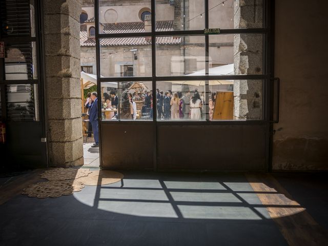La boda de Jose Ángel y Teresa en Segovia 38