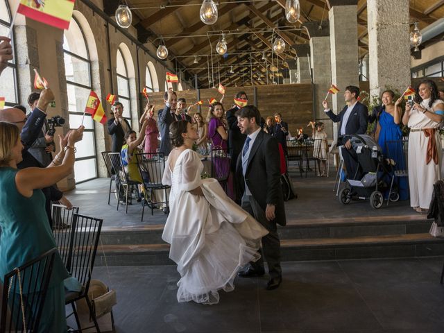 La boda de Jose Ángel y Teresa en Segovia 43