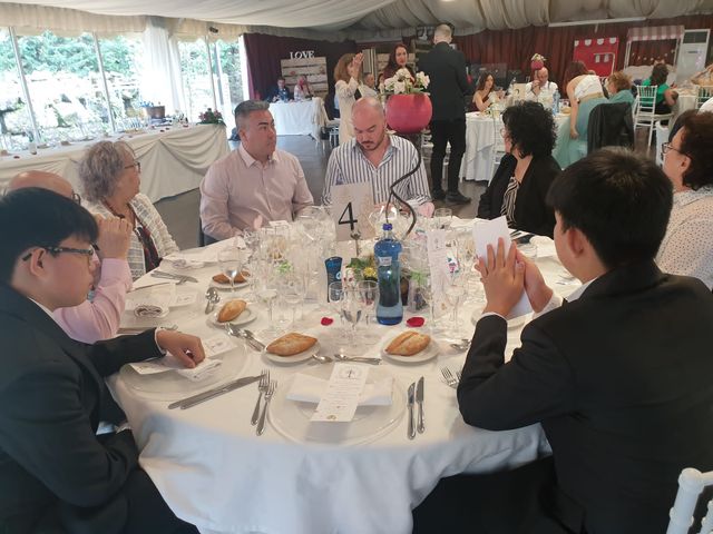 La boda de Josep y Virginia en Santa Coloma De Gramenet, Barcelona 15