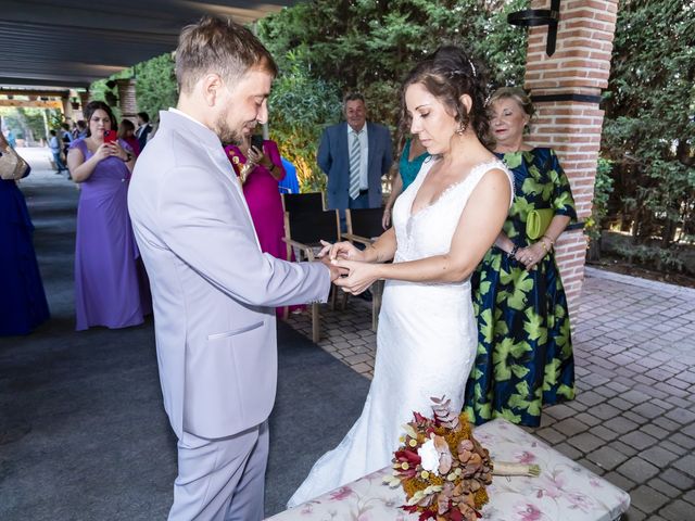 La boda de Lorena y Héctor en Illescas, Toledo 8