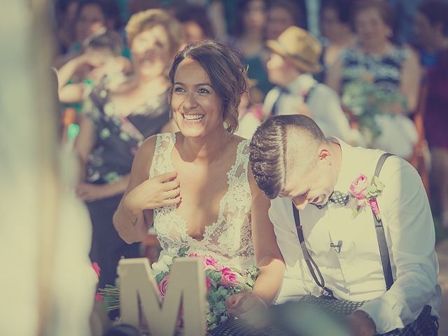 La boda de July y Mayra en Ferrol, A Coruña 16